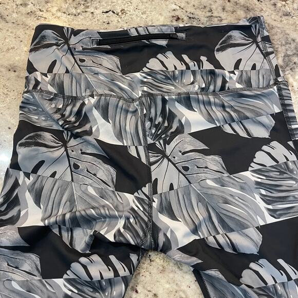 Nike Palm Print Leggings Large - Picture 3 of 5